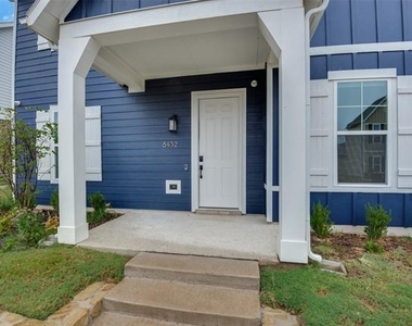 8452 Tripoli Trail - Photo Thumbnail 2