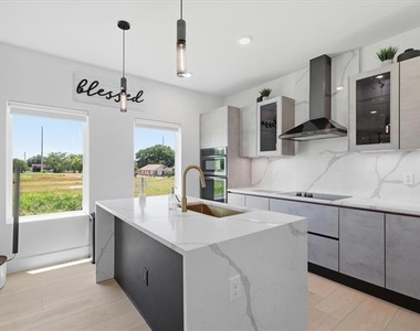1926 Pueblo Street - Photo Thumbnail 15