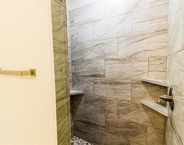 540 Highview Court - Photo Thumbnail 7