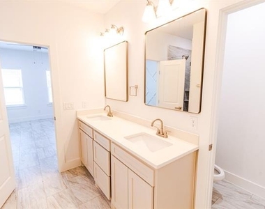 540 Highview Court - Photo Thumbnail 12