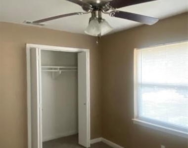 1606 Virginia Street - Photo Thumbnail 8