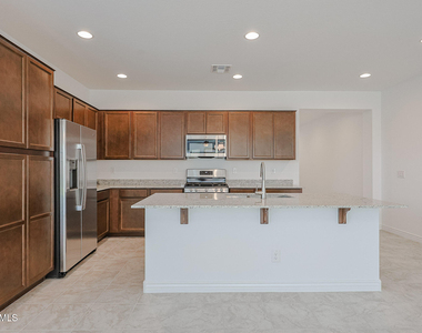 14746 W Smoketree Drive - Photo Thumbnail 1