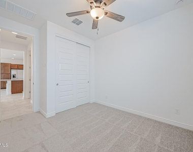 14746 W Smoketree Drive - Photo Thumbnail 13