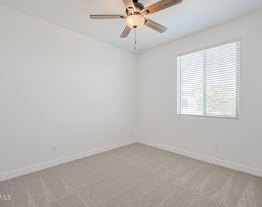 14746 W Smoketree Drive - Photo Thumbnail 12