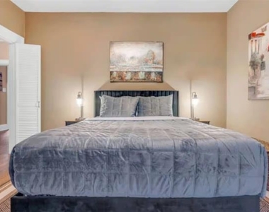 4303 Vandelia Street - Photo Thumbnail 11
