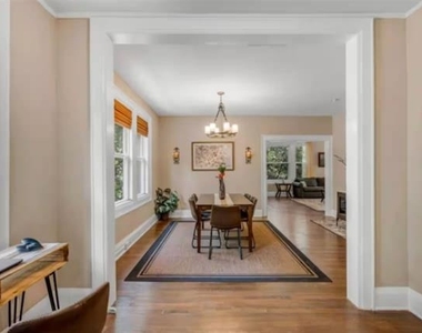 4303 Vandelia Street - Photo Thumbnail 6