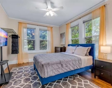 4303 Vandelia Street - Photo Thumbnail 15