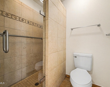 8689 E Roosevelt Circle - Photo Thumbnail 18