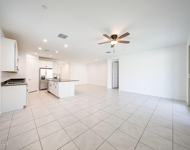 28500 N 134th Avenue - Photo Thumbnail 7