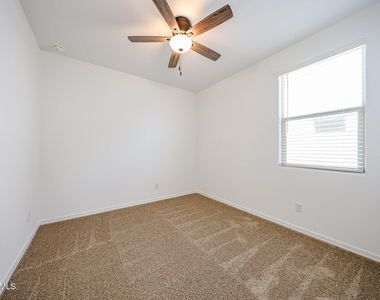 28500 N 134th Avenue - Photo Thumbnail 17