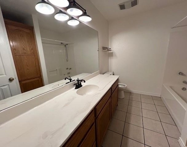 1051 Todd Trail - Photo Thumbnail 18