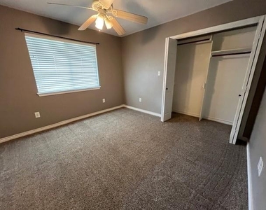1051 Todd Trail - Photo Thumbnail 17