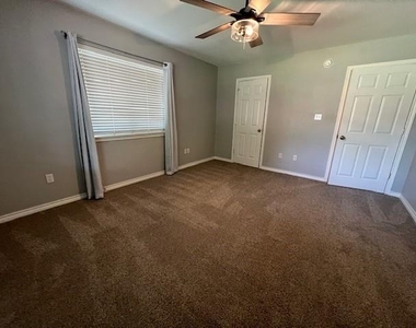 1051 Todd Trail - Photo Thumbnail 11