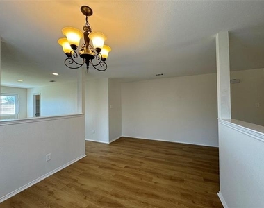 12728 Foxpaw Trail - Photo Thumbnail 7