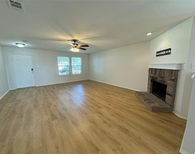 12728 Foxpaw Trail - Photo Thumbnail 3