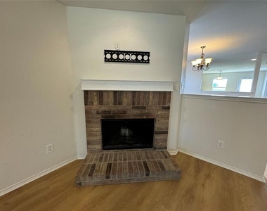 12728 Foxpaw Trail - Photo Thumbnail 4