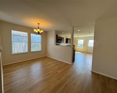 12728 Foxpaw Trail - Photo Thumbnail 6