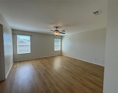 12728 Foxpaw Trail - Photo Thumbnail 13