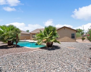 2619 E Hazeltine Way - Photo Thumbnail 28