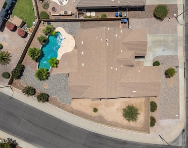 2619 E Hazeltine Way - Photo Thumbnail 34