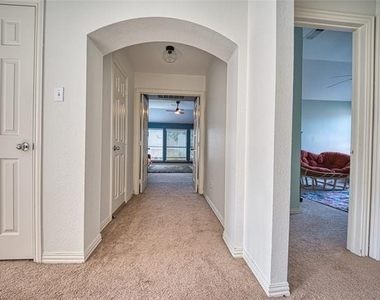 5513 Amber Way - Photo Thumbnail 25