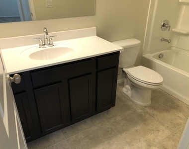 3702 N 307th Drive - Photo Thumbnail 21