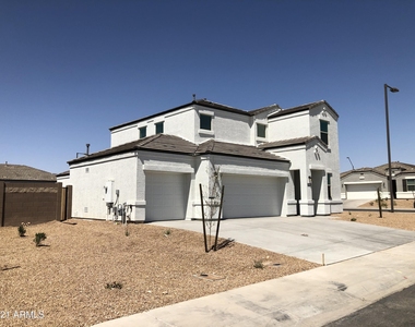 3702 N 307th Drive - Photo Thumbnail 3