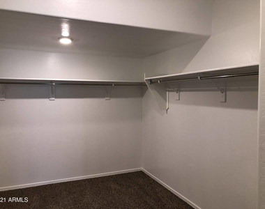 3702 N 307th Drive - Photo Thumbnail 17