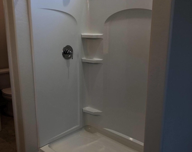 3702 N 307th Drive - Photo Thumbnail 15