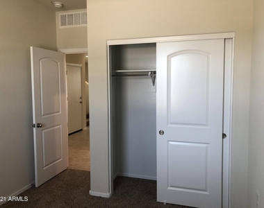 3702 N 307th Drive - Photo Thumbnail 19