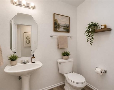 8101 Stanton Court - Photo Thumbnail 17