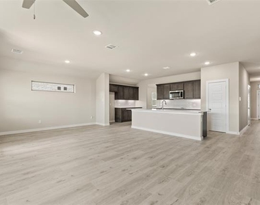 216 Arrow Wood Road - Photo Thumbnail 3