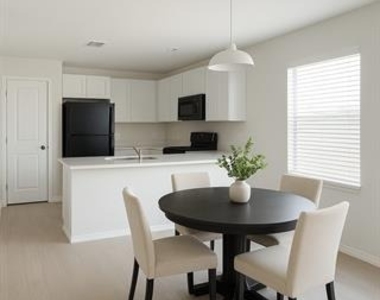 1271 Falcon Heights - Photo Thumbnail 9