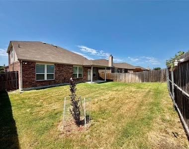 3105 Montserrat Creek Drive - Photo Thumbnail 29