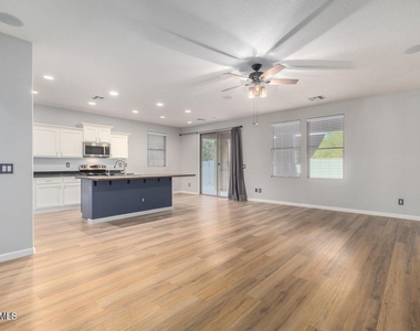 4674 S Twinleaf Drive - Photo Thumbnail 3