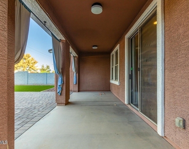 4674 S Twinleaf Drive - Photo Thumbnail 17