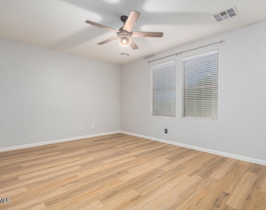 4674 S Twinleaf Drive - Photo Thumbnail 8