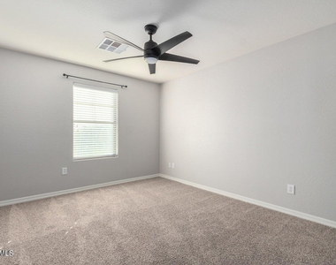 4674 S Twinleaf Drive - Photo Thumbnail 11