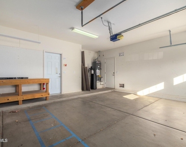 4674 S Twinleaf Drive - Photo Thumbnail 16