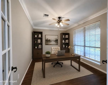 2800 Appaloosa Court - Photo Thumbnail 2