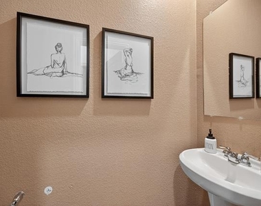 14813 Mainstay Way - Photo Thumbnail 9