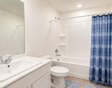 241 Adelina Drive - Photo Thumbnail 11