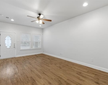 4805 Pickett - Photo Thumbnail 9