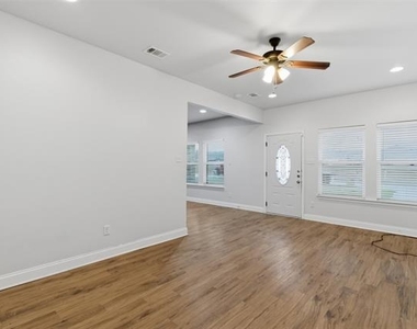 4805 Pickett - Photo Thumbnail 2