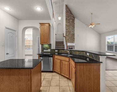 1725 Birds Eye Road - Photo Thumbnail 5