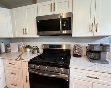 1406 Mentor Avenue - Photo Thumbnail 23