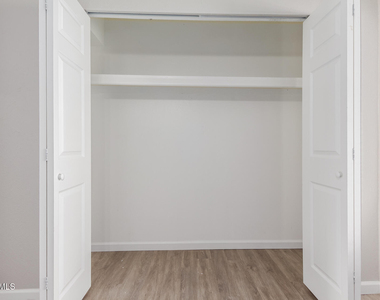 4530 E Camino Circle - Photo Thumbnail 21