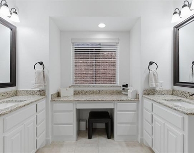 1425 5th Street - Photo Thumbnail 17