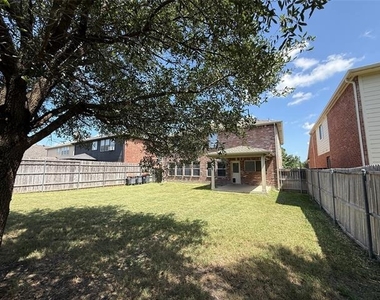 1117 Acacia Drive - Photo Thumbnail 24