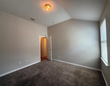 1117 Acacia Drive - Photo Thumbnail 21
